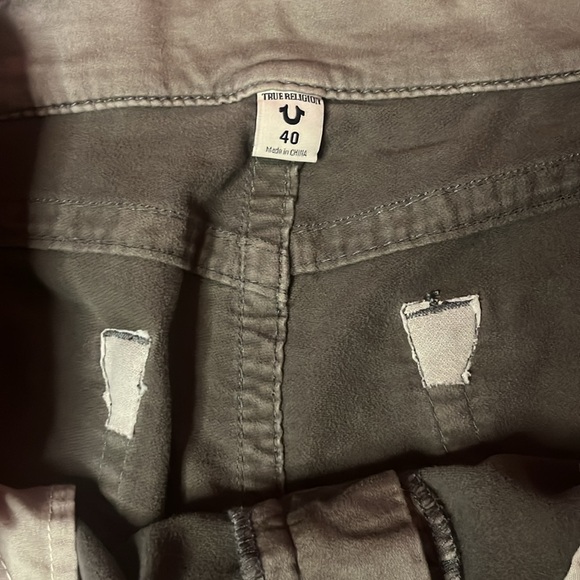 True Religion Big T size 40 men’s. Style: MC126XT3, color charcoal/cho wash - Picture 2 of 4